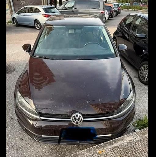 Second-hand VW Golf VII 90 CP (66 kW) 2018 Maro Berlinǎ