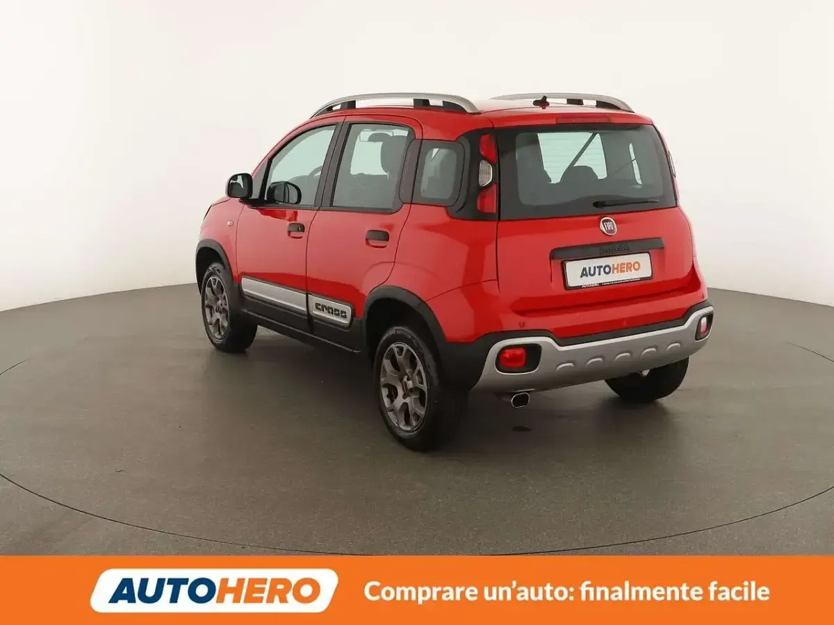 Usata Fiat Panda Cross Cross 86 CV (63 kW) 2020 Rosso Utilitaria