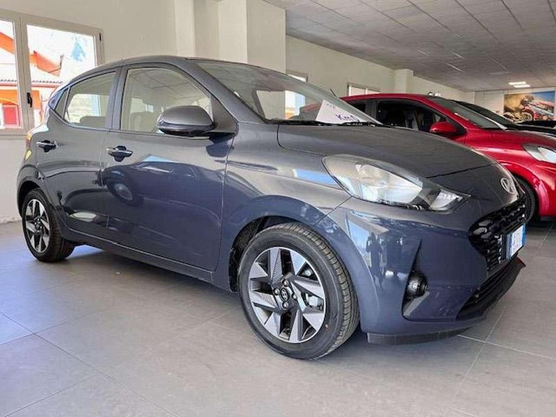 Nuova Hyundai i10 63 CV (46 kW) 2026 Grigio scuro Utilitaria