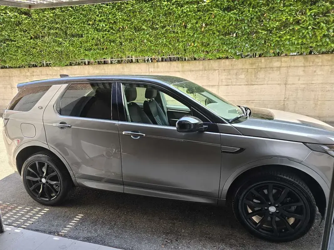 Usata Land Rover Discovery Sport Urban Edition 163 CV (119 kW) 2022 SUV