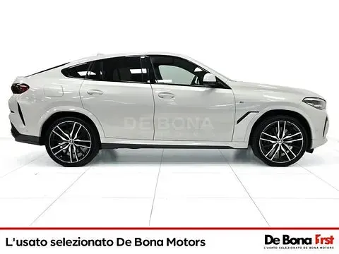 Usata BMW X6 M Sport 340 CV (250 kW) 2022 Bianco SUV
