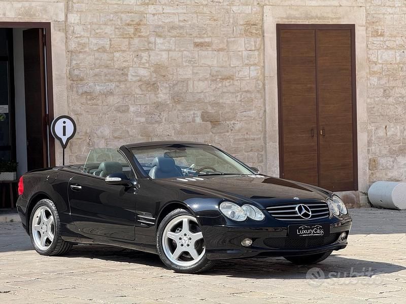 Usata Mercedes SL500 306 CV (225 kW) 2002 Nero Cabrio
