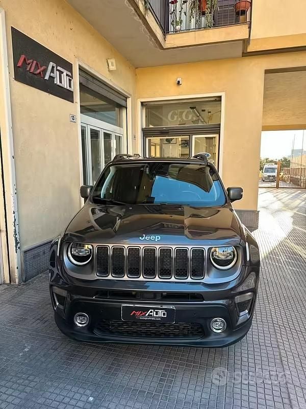 Usata Jeep Renegade Limited 120 CV (88 kW) 2020 Grigio SUV