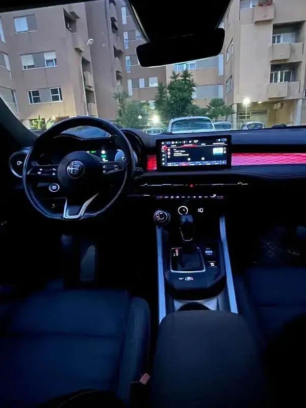 Usata Alfa Romeo Tonale Ti 160 CV (117 kW) 2023 Nero SUV