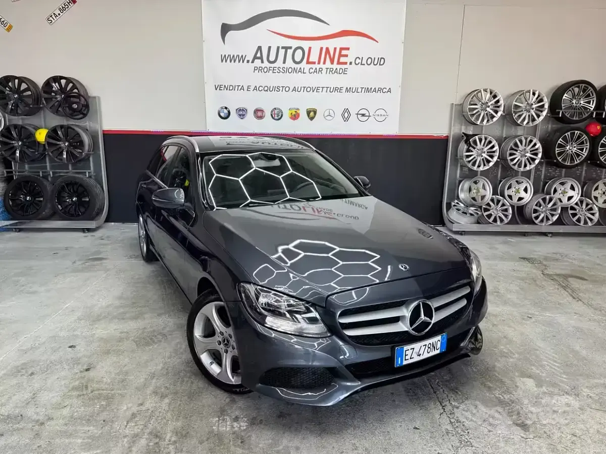 Usata Mercedes C180 116 CV (85 kW) 2015 Grigio Station wagon