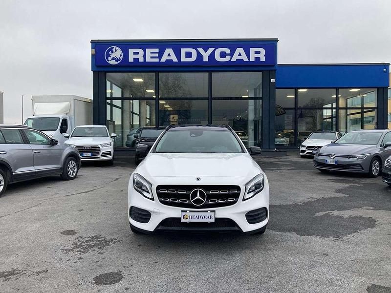 Usata Mercedes GLA200 Premium 136 CV (100 kW) 2019 Bianco SUV