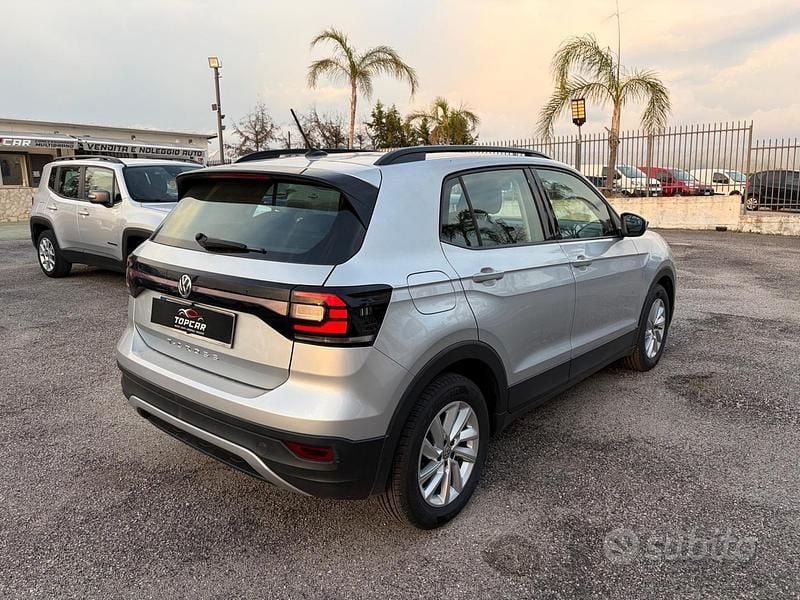 Usata VW T-Cross 95 CV (69 kW) 2020 Grigio SUV