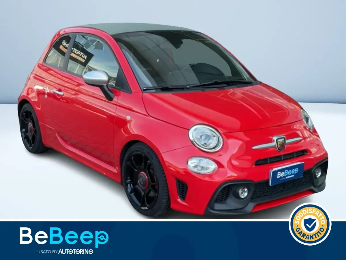 Usata Abarth 595C Turismo 165 CV (121 kW) 2019 Rosso metallizzato Cabrio