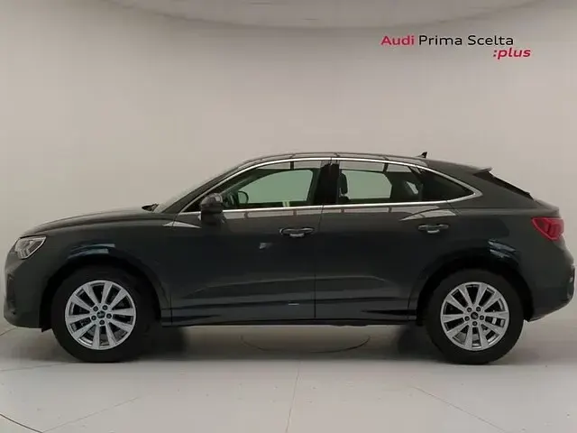 Usata Audi Q3 Sportback Business Plus 150 CV (110 kW) 2022 Grigio atomico SUV