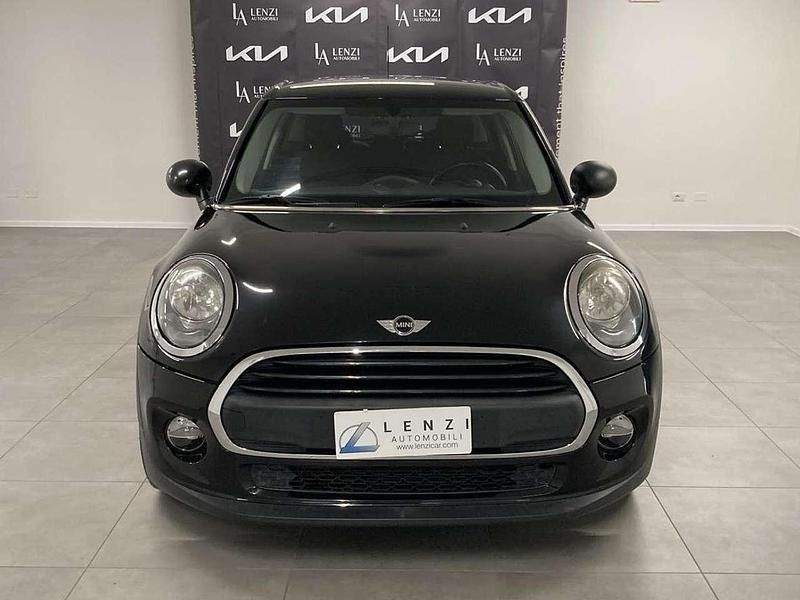 Usata Mini ONE 75 CV (55 kW) 2016 Nero Utilitaria