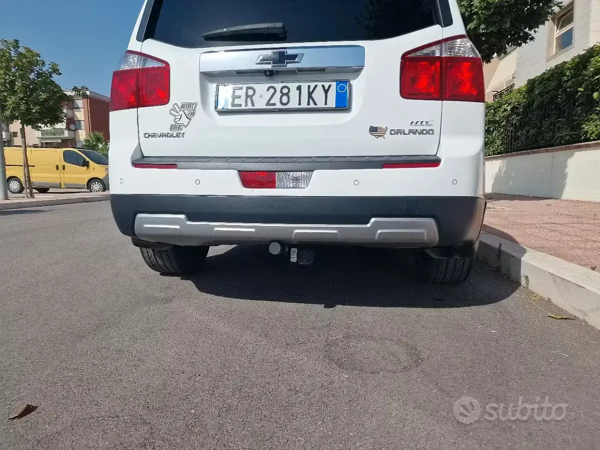 Usata Chevrolet Orlando 163 CV (119 kW) 2013 Bianco Monovolume