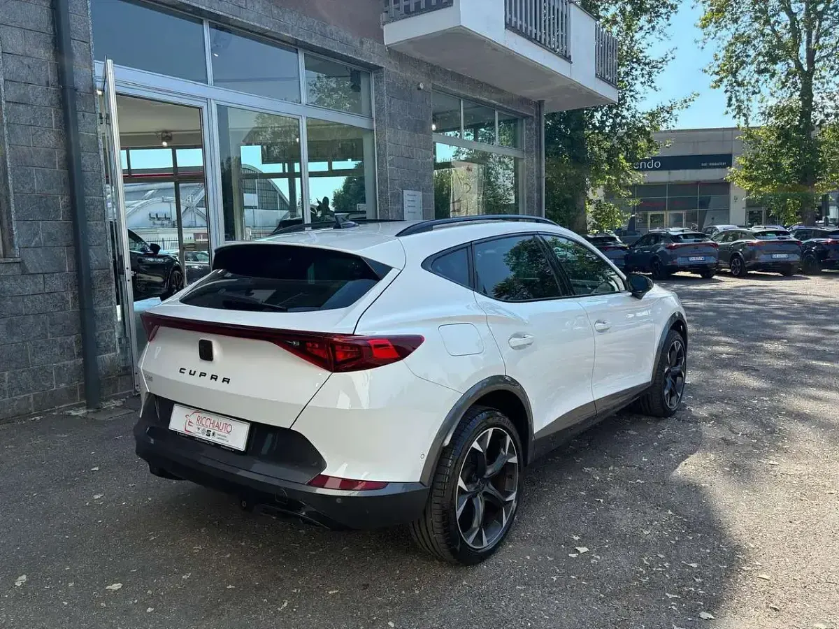 Usata Cupra Formentor 150 CV (110 kW) 2023 Bianco SUV