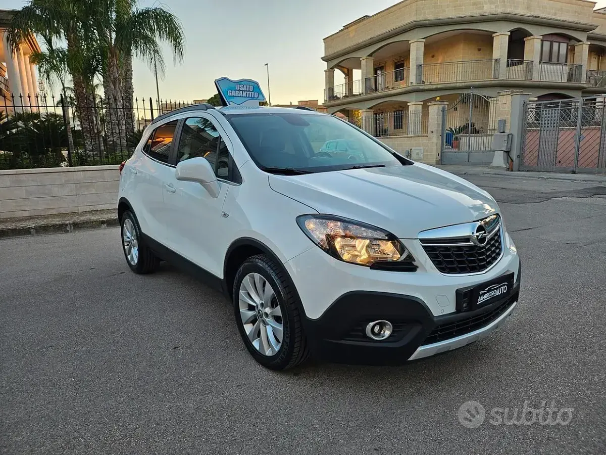 Usata Opel Mokka Cosmo 136 CV (100 kW) 2016 Bianco SUV