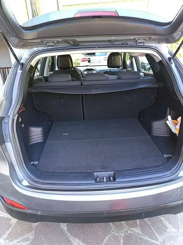 Używany Hyundai ix35 Classic 135 KM (99 kW) 2011 Szary SUV