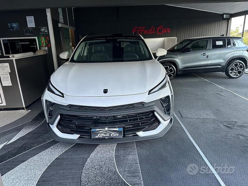 Nuova Cirelli 5 176 CV (129 kW) 2025 Bianco SUV