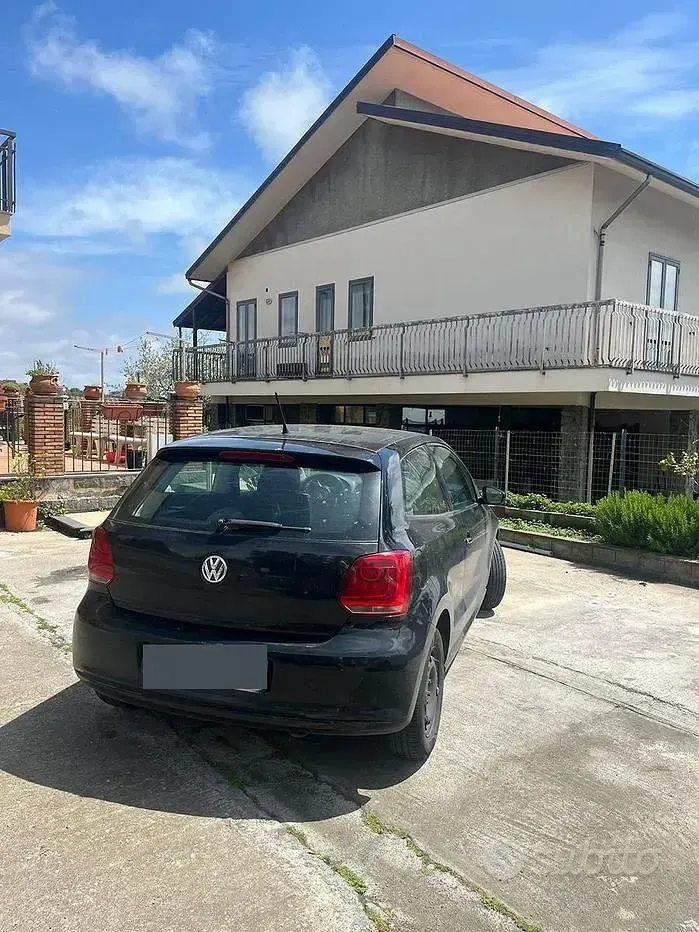 Usata VW Polo 60 CV (44 kW) 2011 Nero Utilitaria