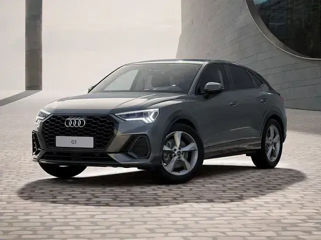 Usata Audi Q3 Sportback Business Plus 245 CV (180 kW) 2024 Grigio chronos metallizzato SUV