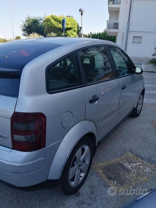 Usata Audi A2 2002 Grigio Utilitaria