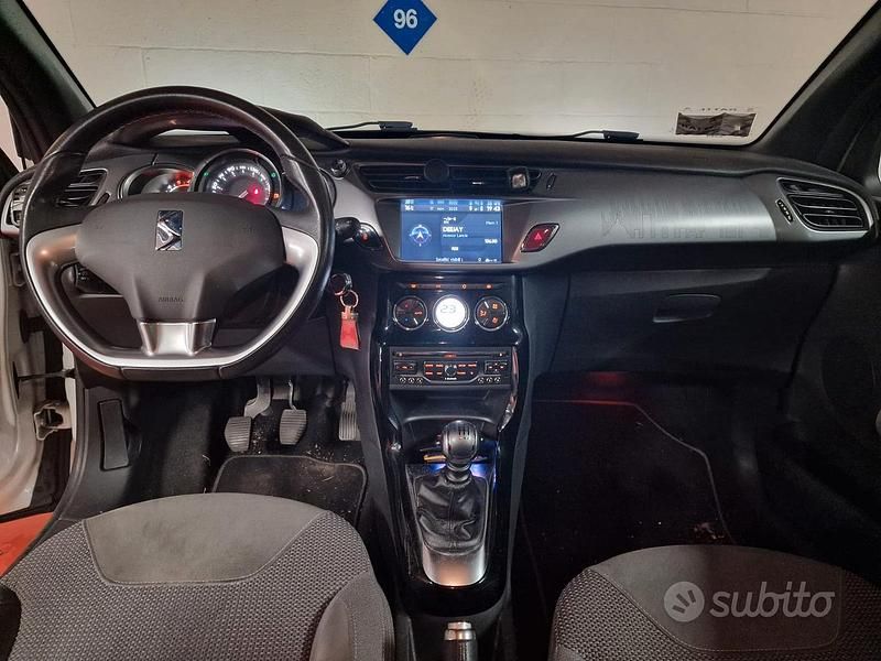 Usata Citroën DS3 120 CV (88 kW) 2014 Bianco Utilitaria