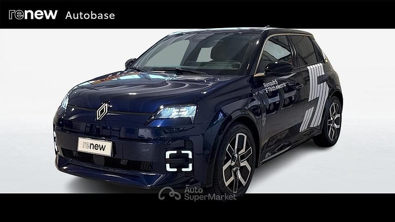 Nero Usata 2024 Renault 5 E-Tech Iconic Berlina | 31.890 € (Buon prezzo) - Immagine 1/4