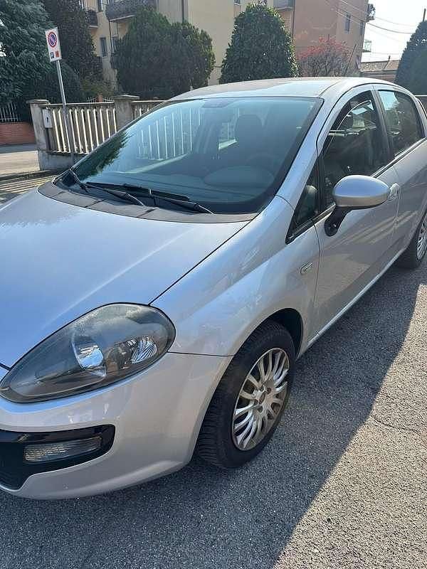 Usata Fiat Grande Punto S 77 CV (56 kW) 2012 Utilitaria