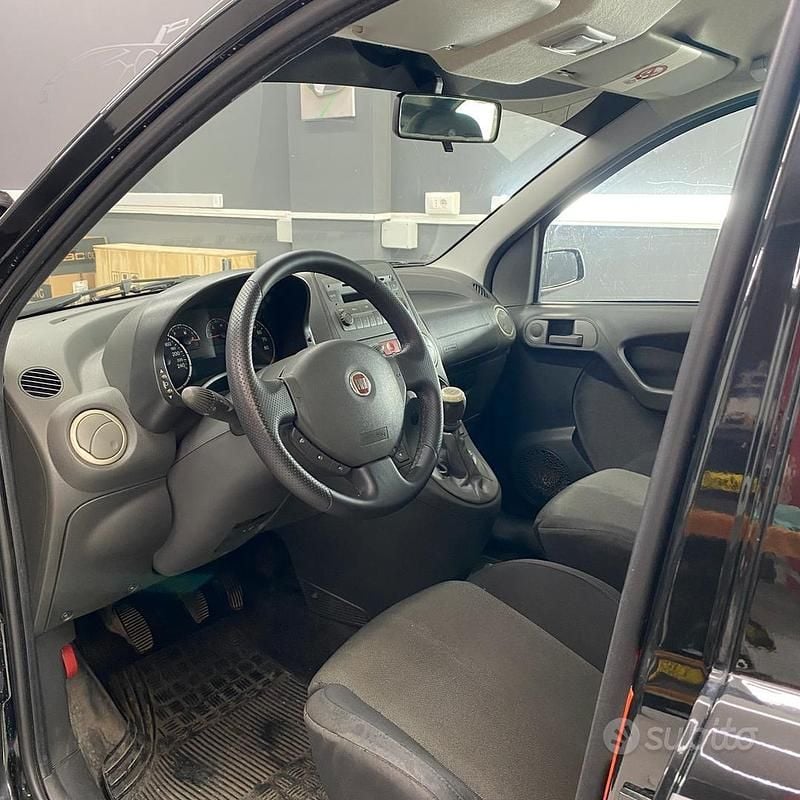 Usata Fiat Panda 100 CV (73 kW) 2008 Nero Utilitaria