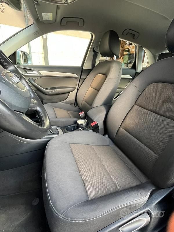 Usata Audi Q3 Advanced Plus 140 CV (102 kW) 2013 Grigio SUV