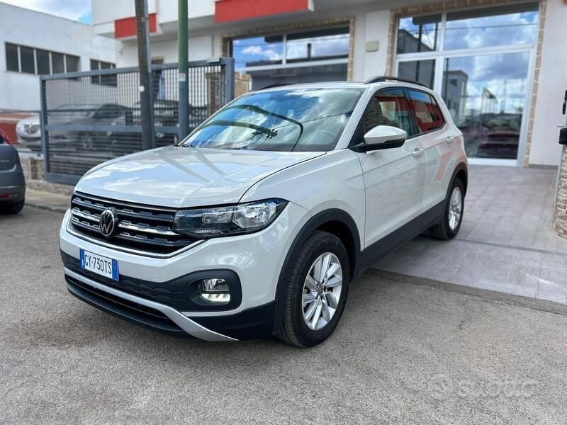 Argento Usata 2024 VW T-Cross SUV | 18.900 € (Ottimo prezzo) - Immagine 1/4