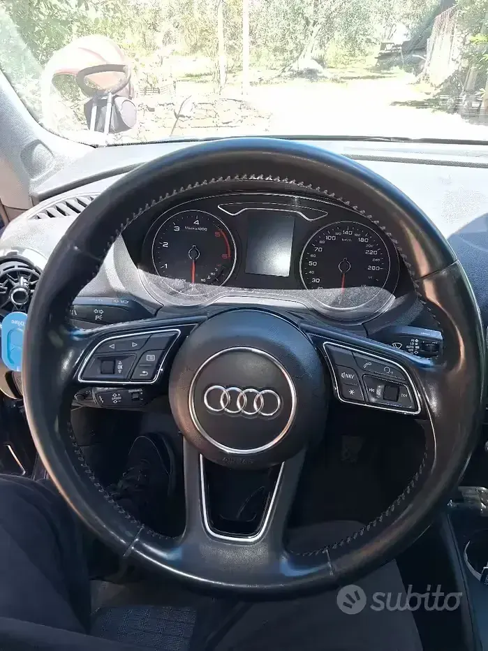 Usata Audi A3 116 CV (85 kW) 2018 Blu Berlina