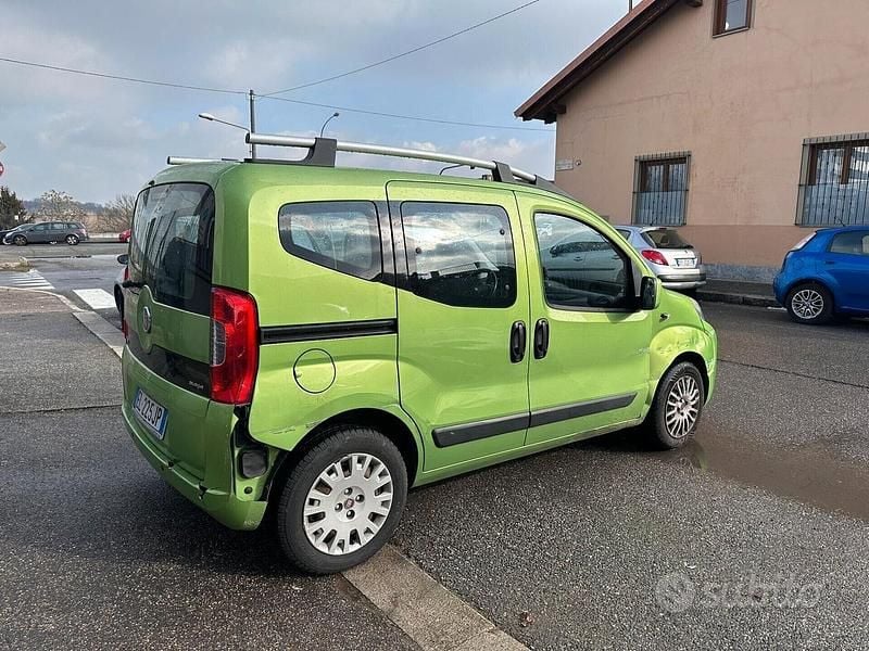 Usata Fiat Qubo Trekking 95 CV (69 kW) 2011 Verde Monovolume