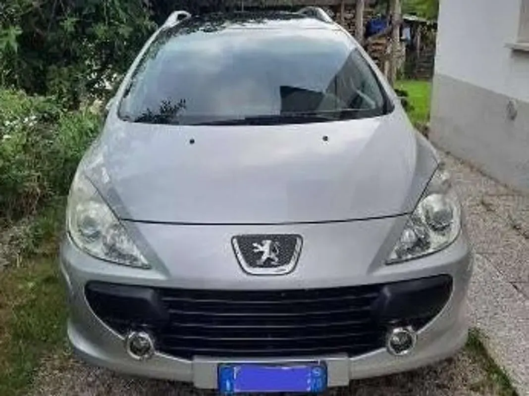 Usata Peugeot 307 109 CV (80 kW) 2006 Argento Station wagon