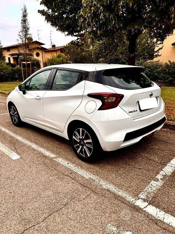 Usata Nissan Micra Acenta 90 CV (66 kW) 2017 Bianco Utilitaria