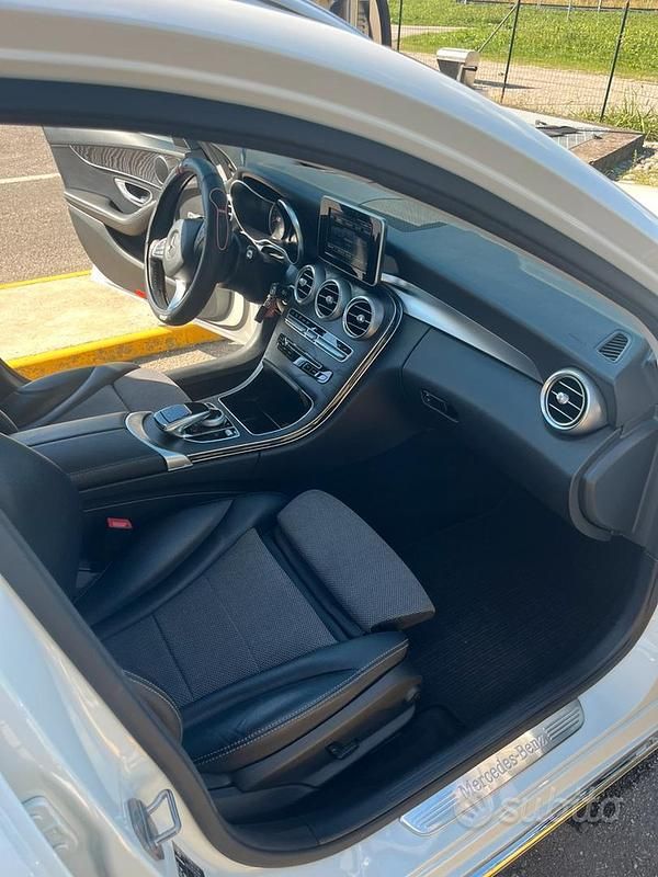 Usata Mercedes C220 2018 Bianco Station wagon
