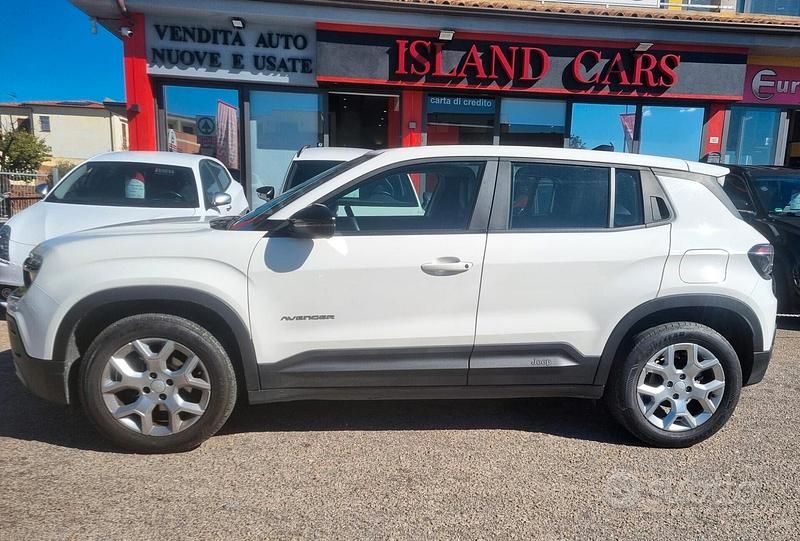 Usata Jeep Avenger Altitude 100 CV (73 kW) 2023 Bianco SUV