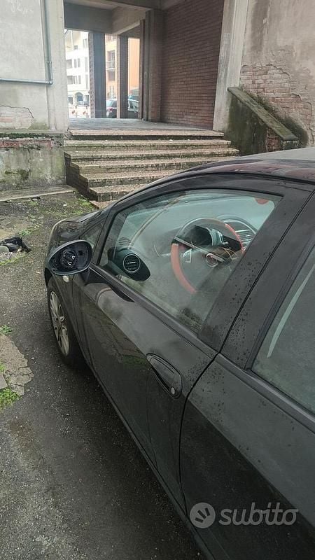 Occasion Fiat Punto 65 ch (47 kW) 2012 Citadine