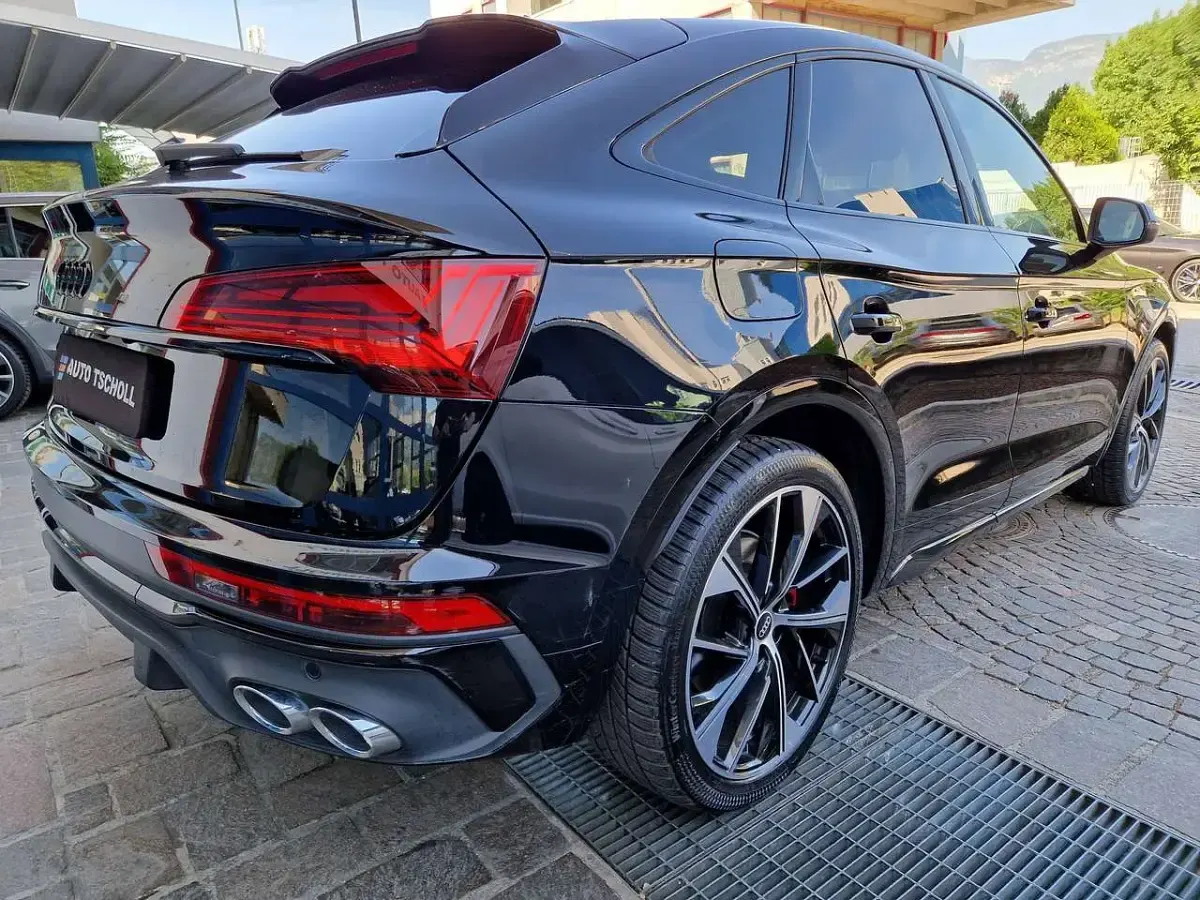 Usata Audi SQ5 S-line plus 341 CV (250 kW) 2021 Mythosschwarz metallic SUV