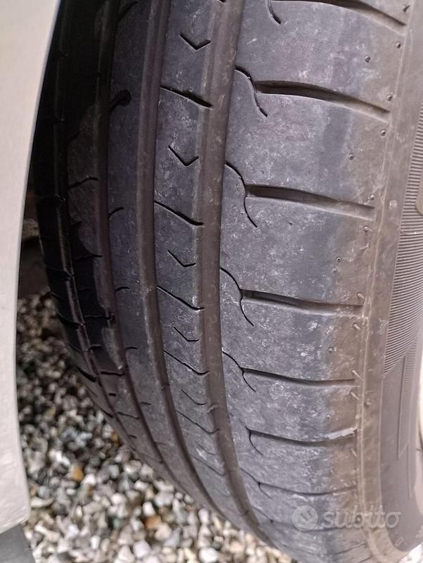 Usata Opel Meriva 95 CV (69 kW) 2011 Grigio Monovolume