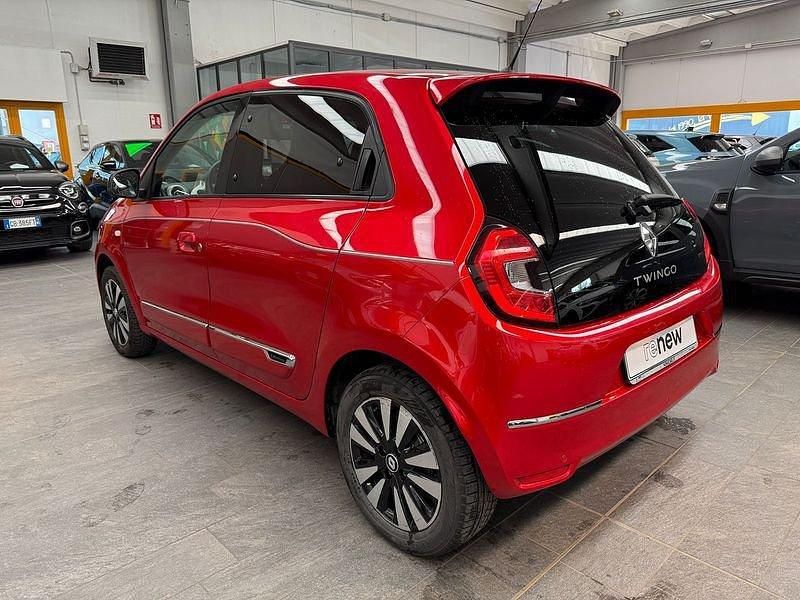 Usata Renault Twingo Techno 60 kW (82 CV) 2022 Rosso Utilitaria