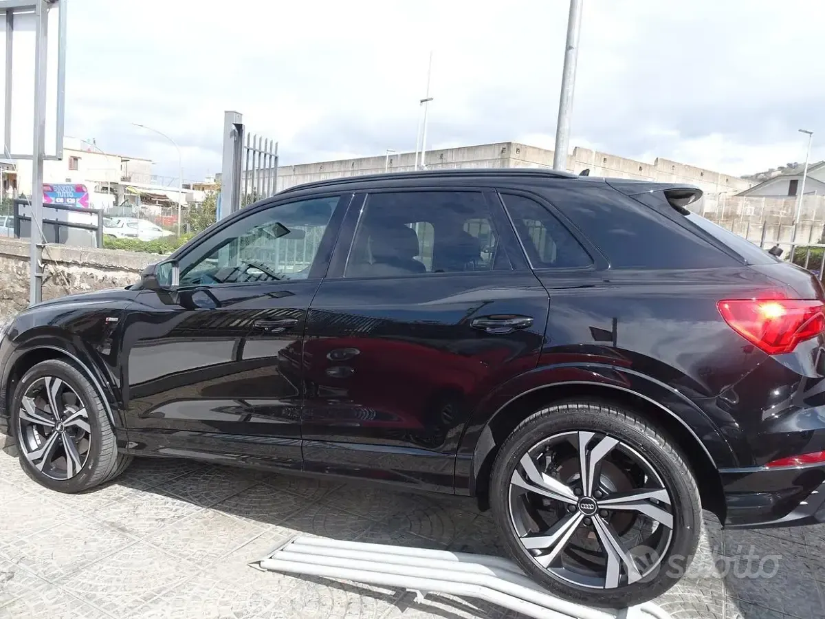 Usata Audi Q3 S-Line 190 CV (139 kW) 2020 Nero SUV