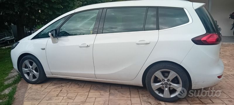 Usata Opel Zafira Tourer 136 CV (100 kW) 2015 Bianco Monovolume