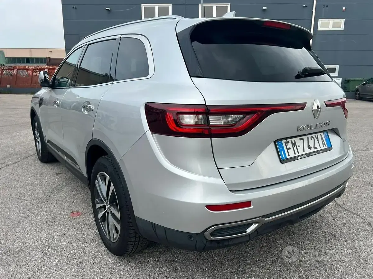 Usata Renault Koleos Intens 131 CV (96 kW) 2018 Grigio SUV