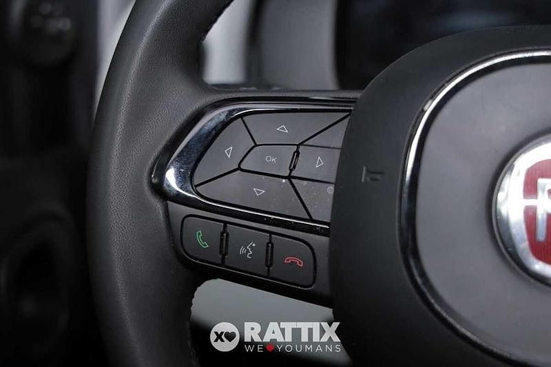Usata Fiat Panda Cross Cross 70 CV (51 kW) 2025 Nero pastello Utilitaria