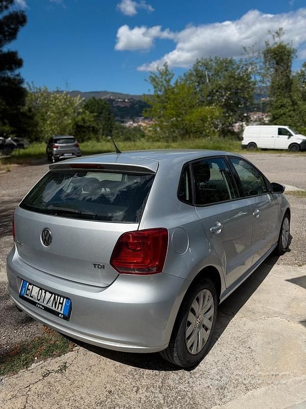 Usata VW Polo Highline 90 CV (66 kW) 2012 Grigio Utilitaria