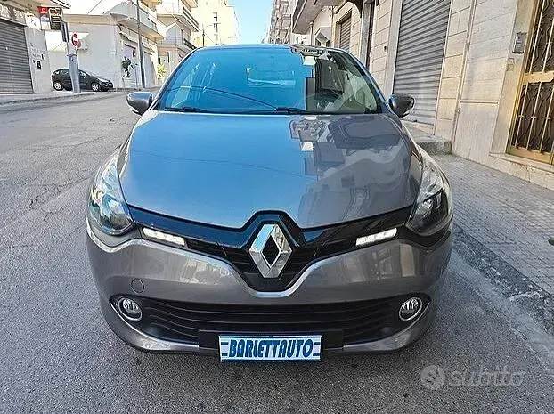 Usata Renault Clio IV 75 CV (55 kW) 2016 Grigio Berlina