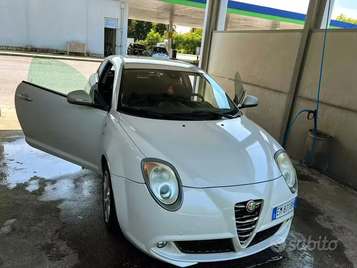 Usata Alfa Romeo MiTo 120 CV (88 kW) 2012 Bianco Utilitaria