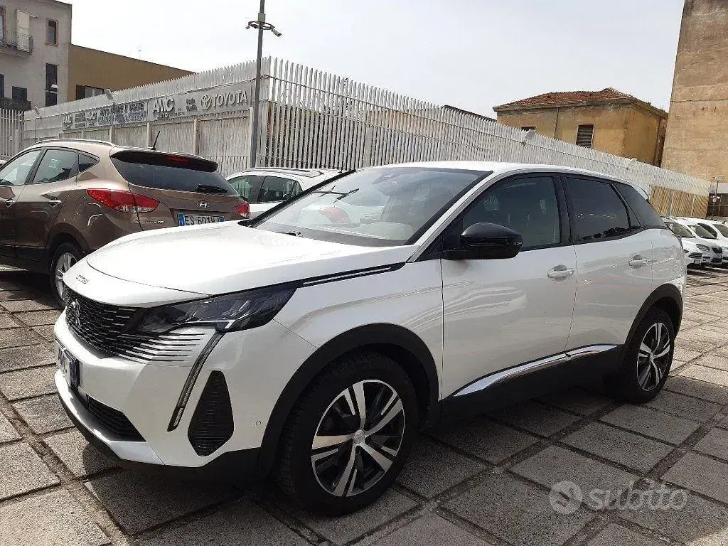 Usata Peugeot 3008 GT 131 CV (96 kW) 2022 Bianco SUV