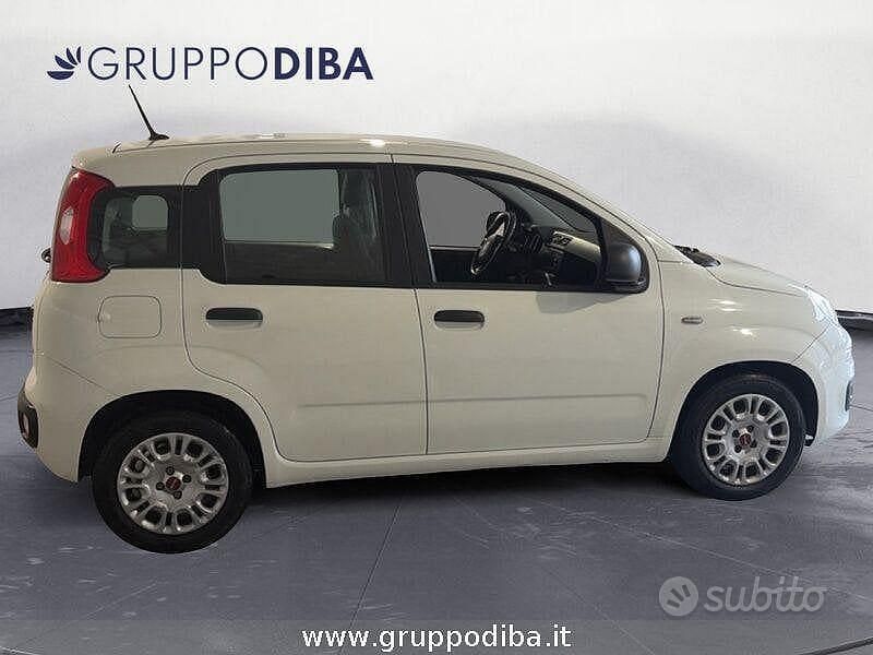 Usata Fiat Panda Easy 70 CV (51 kW) 2020 Bianco Utilitaria