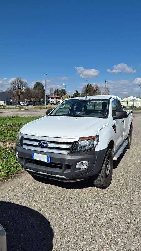 Usata Ford Ranger XL 150 CV (110 kW) 2012 Bianco Pick-up