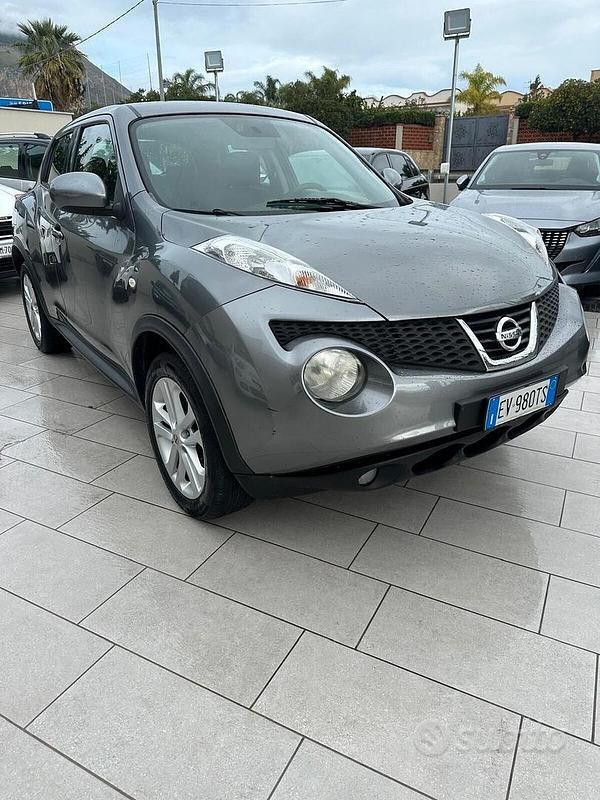 Usata Nissan Juke Acenta 110 CV (80 kW) 2014 Grigio SUV