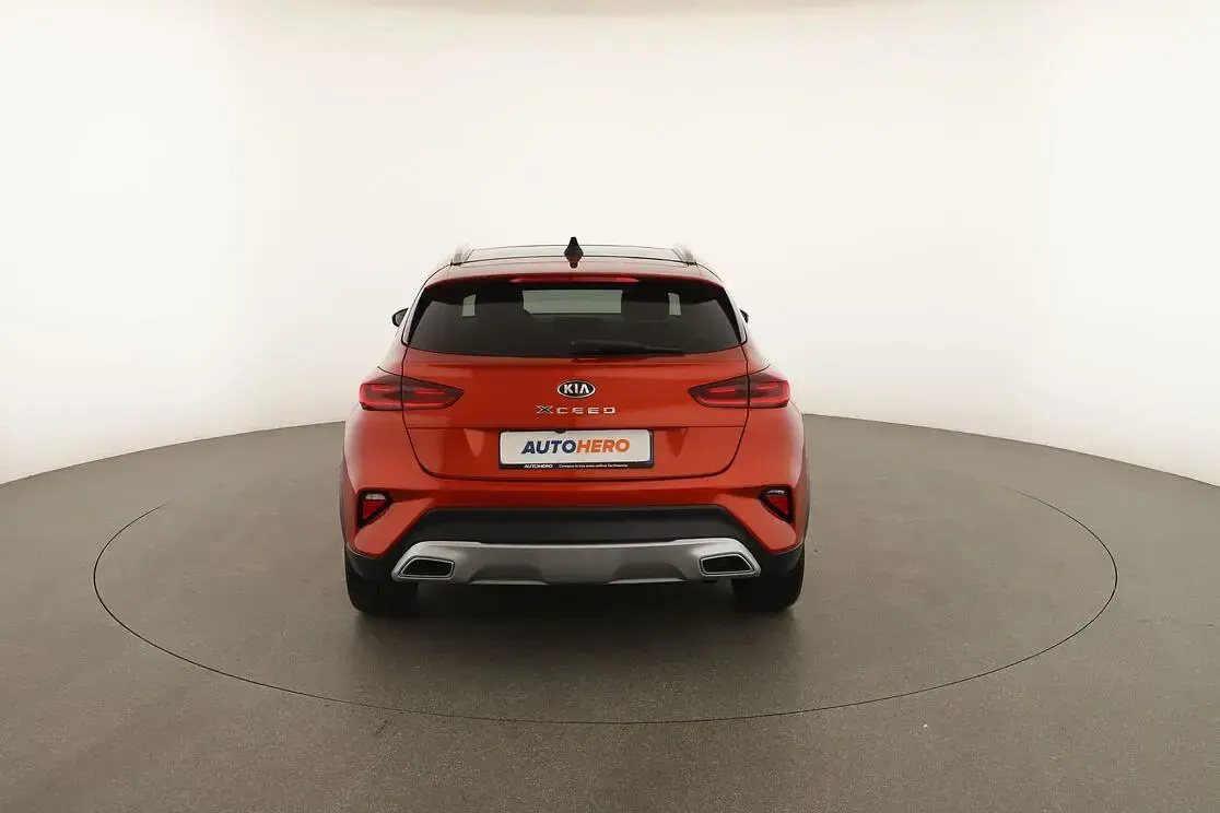 Usata Kia XCeed 136 CV (100 kW) 2020 Arancio SUV